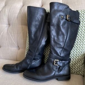 Naturalizer black leather riding boots size 9.5  wc wide calf
